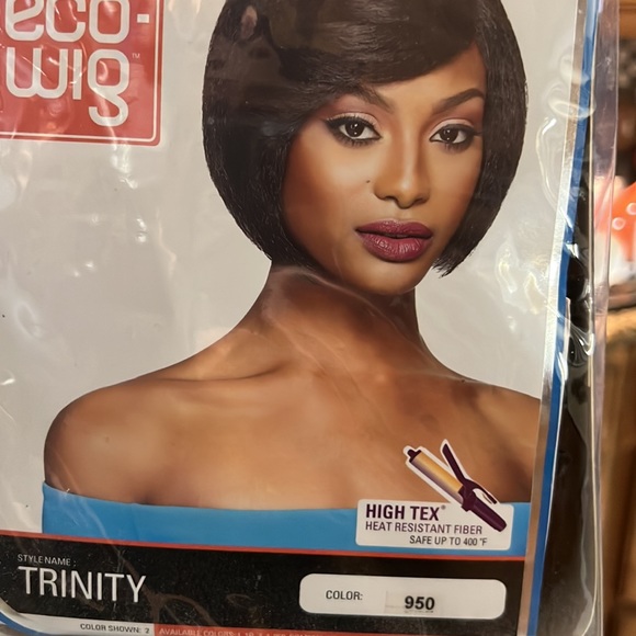 OUTRE ECO WIG STYLE NAME TRINITY! - Picture 2 of 2